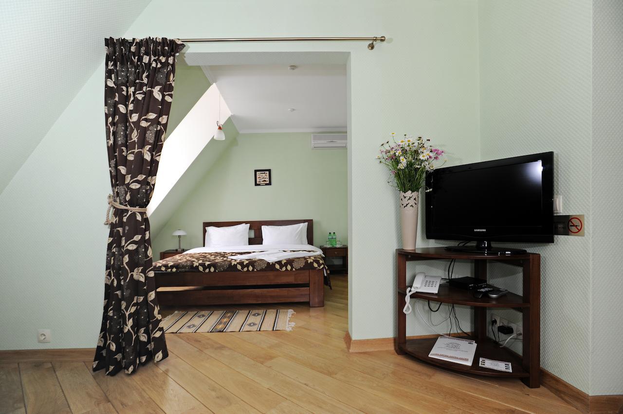 Zolota Forel Hotel Korostov Værelse billede